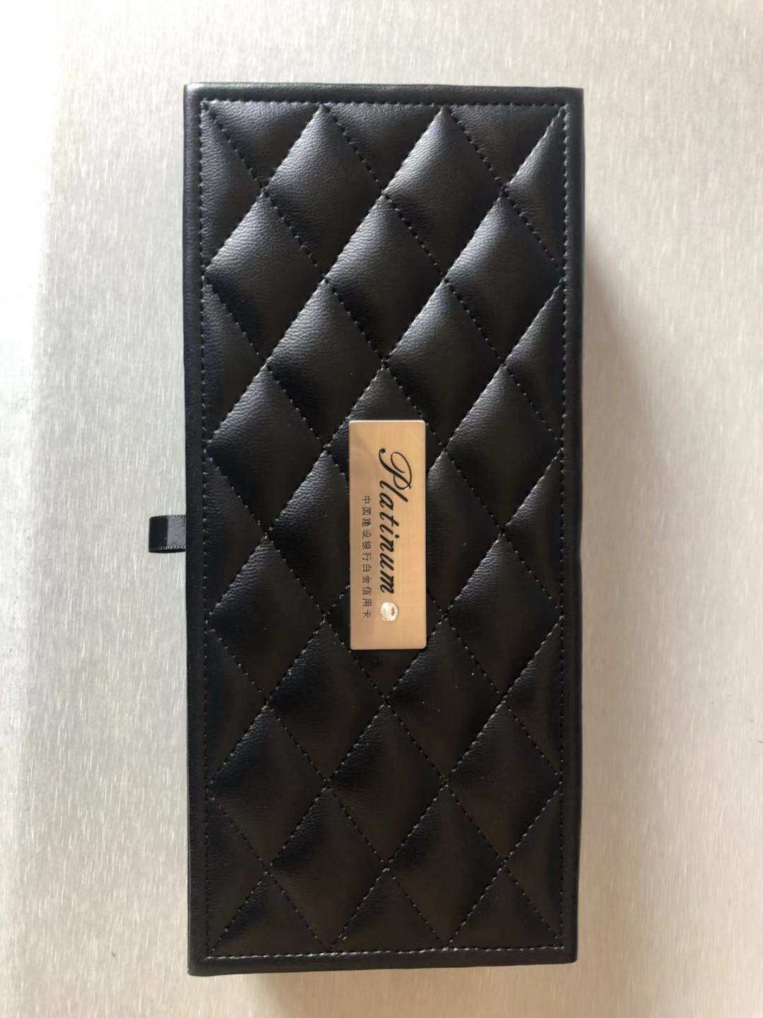 大山白到了开箱